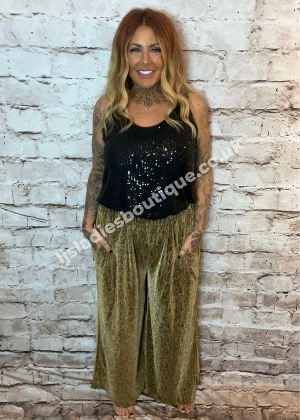Midnight Kiss Sequin Top best fits 16-26 *NO RETURNS ON SALE ITEMS* - LJ's  Ladies Boutique